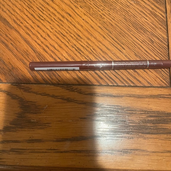 Makeup Bundle - Picture 9 of 9